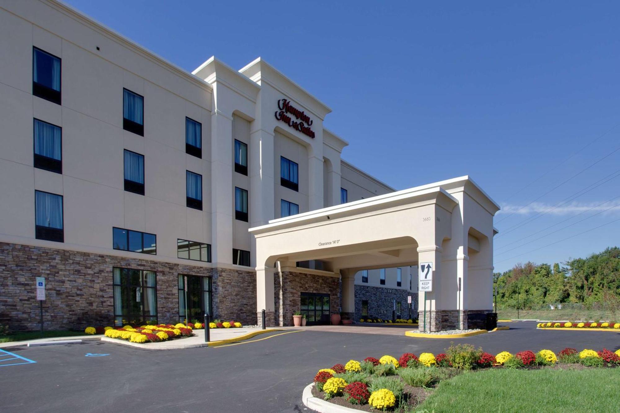 Hampton Inn & Suites Philadelphia/Bensalem Exteriér fotografie