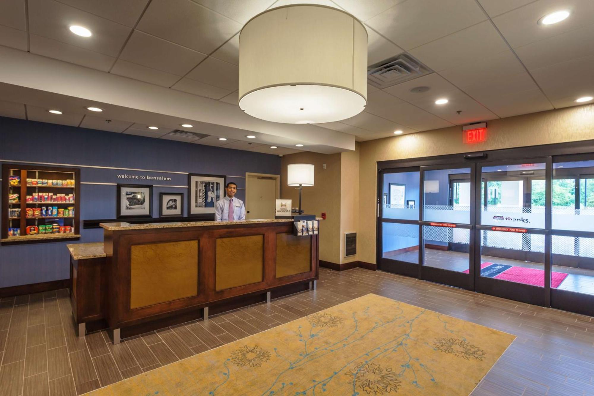 Hampton Inn & Suites Philadelphia/Bensalem Exteriér fotografie