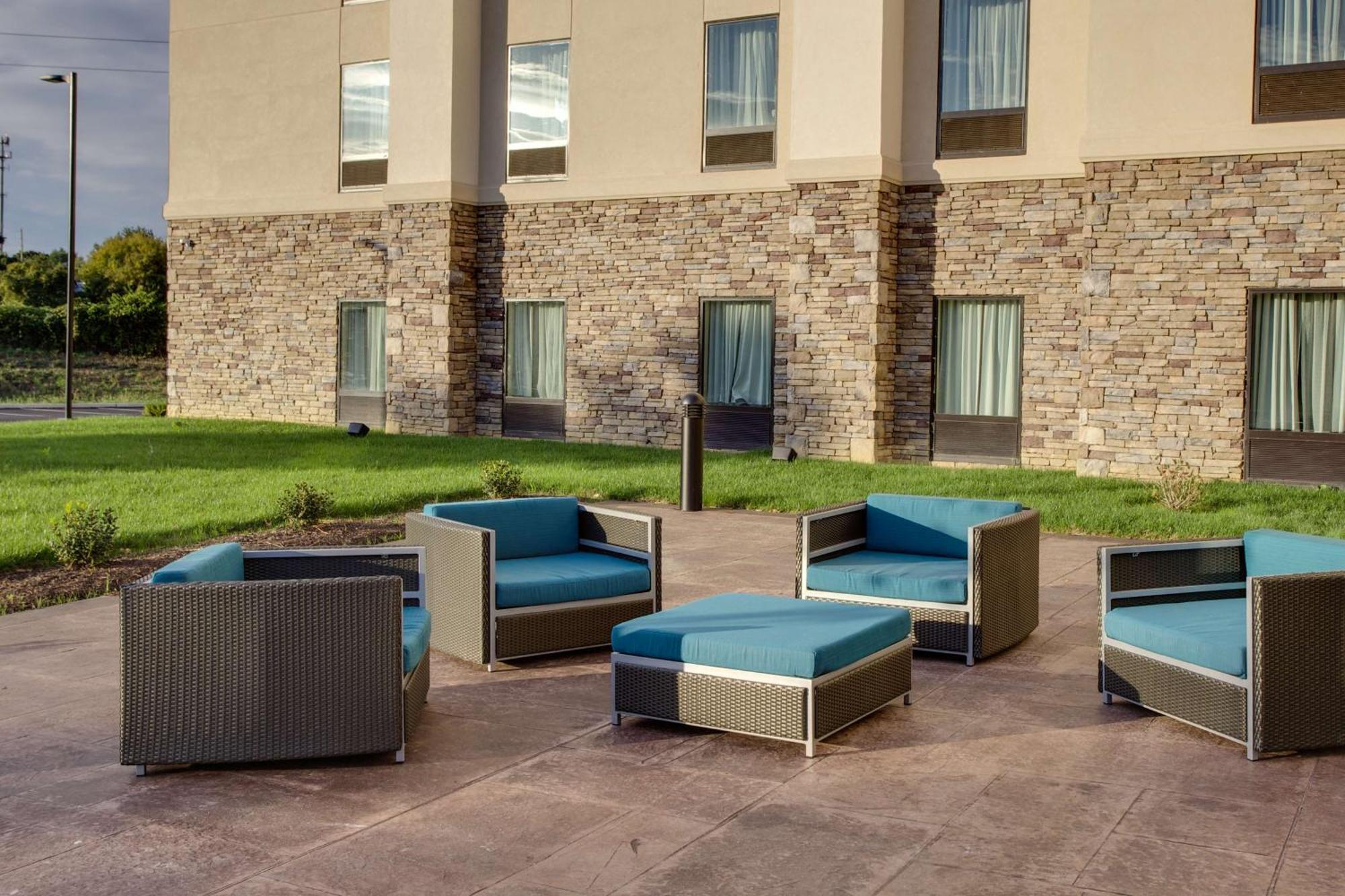 Hampton Inn & Suites Philadelphia/Bensalem Exteriér fotografie